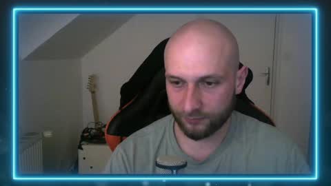 Beelzeboss59 online show from April 16, 2026, 7:47 pm