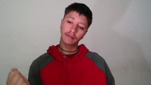 Snapshot of talhi_ chatting on December 12, 2024, 12:38 am talhi_ online show from December 12, 2024, 12:38 am