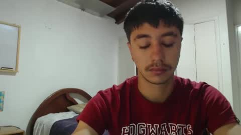 Snapshot of talhi_ chatting on December 27, 2024, 1:07 pm talhi_ online show from December 27, 2024, 1:07 pm