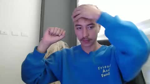 Snapshot of talhi_ chatting on February 5, 2025, 4:47 pm talhi_ online show from February 5, 2025, 4:47 pm