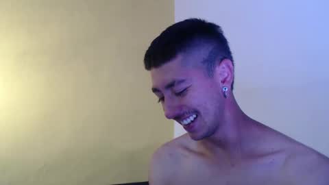 talhi_ online show from November 22, 2025, 9:47 pm