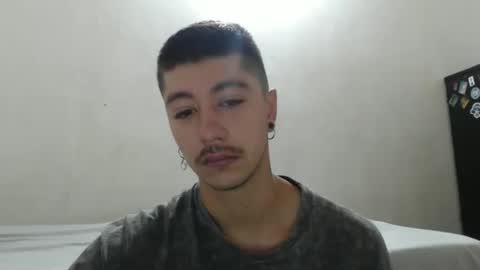 talhi_ online show from December 1, 2025, 6:13 pm