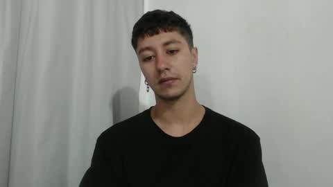 talhi_ online show from January 11, 2026, 1:32 am