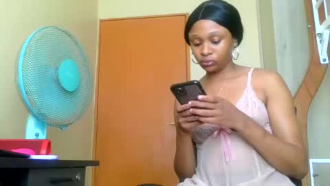 Snapshot of talia2547 chatting on March 3, 2025, 11:11 am heyim talia online show from March 3, 2025, 11:11 am
