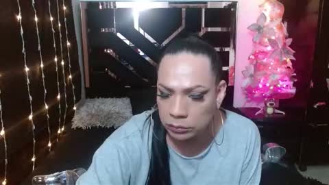 talianha online show from November 15, 2025, 11:43 pm