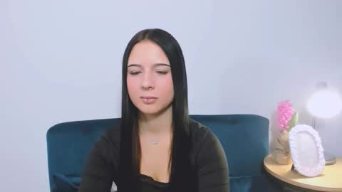 taliasensitive online show from November 25, 2025, 9:26 pm