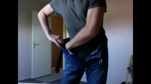 Jack Pierrot online show from October 24, 2025, 7:38 am