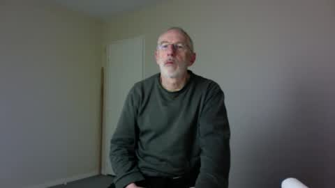 Snapshot of taliesin4321 chatting on March 3, 2026, 7:31 pm Jack Pierrot online show from March 3, 2026, 7:31 pm