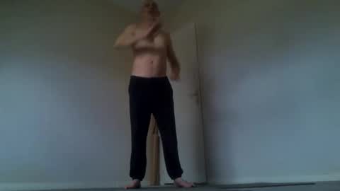 Snapshot of taliesin4321 chatting on April 3, 2026, 6:33 am Jack Pierrot online show from April 3, 2026, 6:33 am