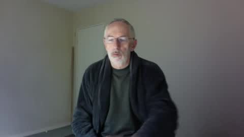 Snapshot of taliesin4321 chatting on April 4, 2026, 4:22 am Jack Pierrot online show from April 4, 2026, 4:22 am