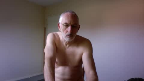 Snapshot of taliesin4321 chatting on April 22, 2026, 5:54 am Jack Pierrot online show from April 22, 2026, 5:54 am