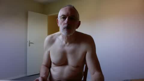 Snapshot of taliesin4321 chatting on April 30, 2026, 7:04 am Jack Pierrot online show from April 30, 2026, 7:04 am