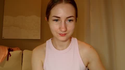 Snapshot of taliiyafiredream chatting on December 20, 2024, 1:00 pm Kira online show from December 20, 2024, 1:00 pm
