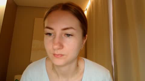 Snapshot of taliiyafiredream chatting on January 14, 2025, 6:02 am Kira online show from January 14, 2025, 6:02 am