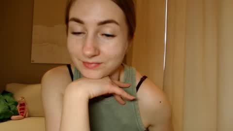 Snapshot of taliiyafiredream chatting on January 28, 2025, 12:00 pm Kira online show from January 28, 2025, 12:00 pm