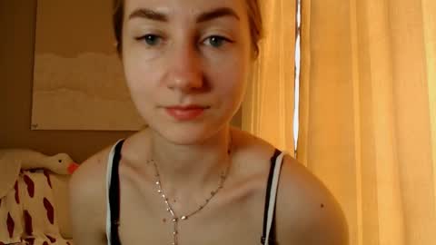 Snapshot of taliiyafiredream chatting on February 6, 2025, 9:11 am Kira online show from February 6, 2025, 9:11 am