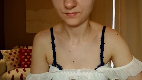 Snapshot of taliiyafiredream chatting on February 14, 2025, 8:52 am Kira online show from February 14, 2025, 8:52 am