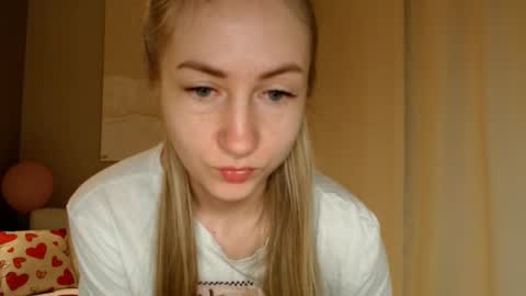 Snapshot of taliiyafiredream chatting on March 12, 2025, 6:29 am Kira online show from March 12, 2025, 6:29 am