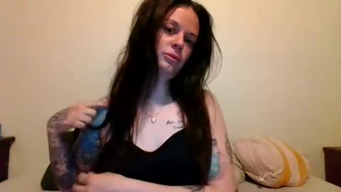 Snapshot of talktomenicely_ chatting on March 19, 2026, 7:23 am Lily Rhoades online show from March 19, 2026, 7:23 am
