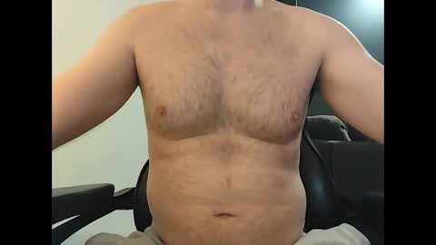 Snapshot of talljay91 chatting on April 26, 2026, 1:14 am Just ask for it online show from April 26, 2026, 1:14 am