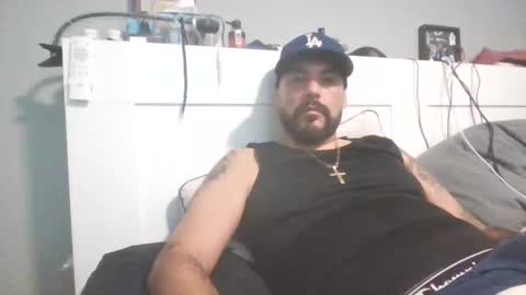 Snapshot of talllatino310 chatting on December 31, 2024, 6:24 pm talllatino310 online show from December 31, 2024, 6:24 pm