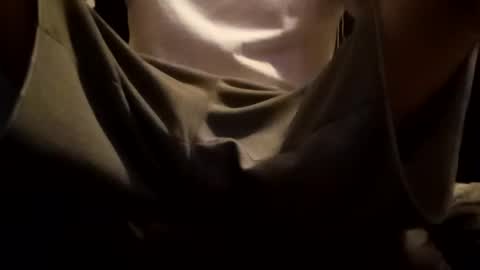 talllighthandsom online show from September 29, 2025, 5:56 am