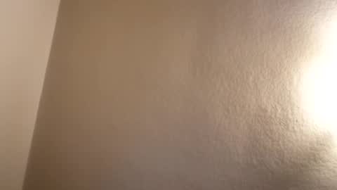 talllighthandsom online show from October 19, 2025, 9:21 am