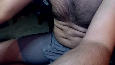 Snapshot of talltannhandsome chatting on April 17, 2026, 11:46 am talltannhandsome online show from April 17, 2026, 11:46 am