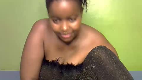 tamara_byb online show from November 22, 2025, 7:35 pm