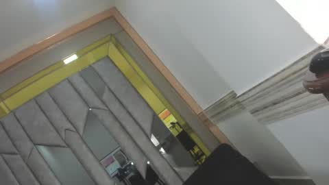 tamara online show from December 20, 2025, 2:02 pm