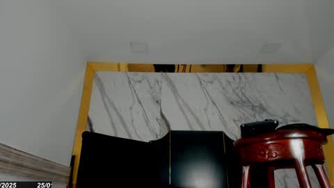  T A M A R A  online show from January 26, 2025, 12:05 am