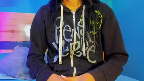 Tamy  online show from September 18, 2025, 12:40 pm