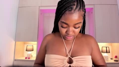 Tami online show from February 5, 2025, 6:15 pm