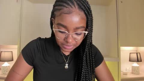 Tami online show from February 25, 2026, 7:45 pm