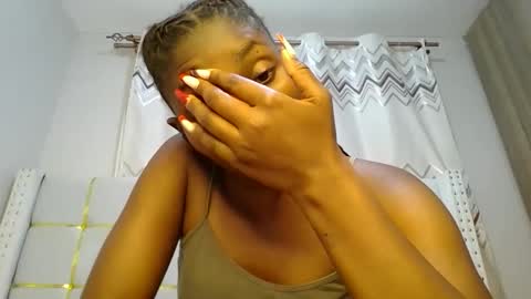 Snapshot of tamia538235 chatting on February 21, 2025, 9:43 pm tamia online show from February 21, 2025, 9:43 pm