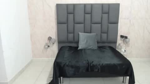 tammycooperr online show from January 4, 2025, 5:16 am