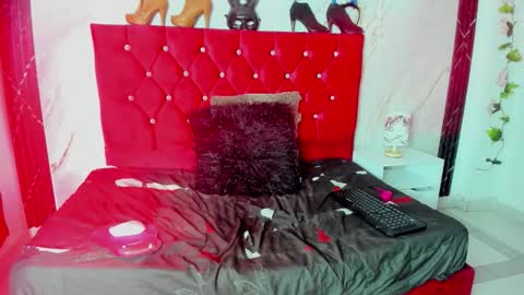 tamytrickss1 online show from March 18, 2026, 1:36 pm