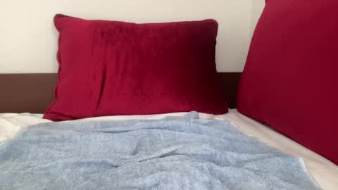 tan and spicy online show from September 30, 2025, 6:02 pm