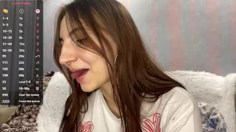 Alice online show from April 17, 2026, 4:10 pm