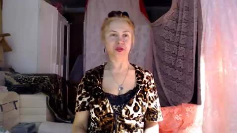 Milena online show from February 28, 2026, 5:25 pm