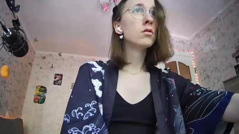 Milena Kuprianova online show from May 17, 2026, 8:34 am