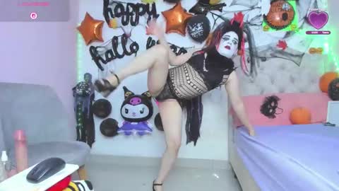Snapshot of tania_lucia1 chatting on October 24, 2025, 5:37 am Tania lucia  online show from October 24, 2025, 5:37 am