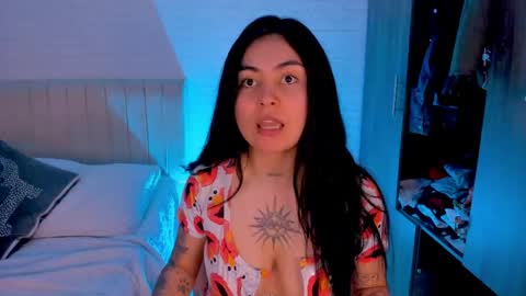 tania_rose1 online show from May 1, 2026, 6:23 pm