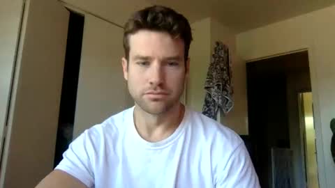 Dr. Love online show from October 19, 2025, 2:29 pm