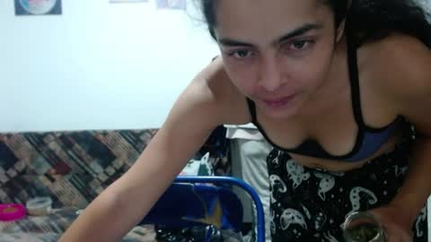 Angeline  Follow  online show from May 15, 2026, 11:34 pm