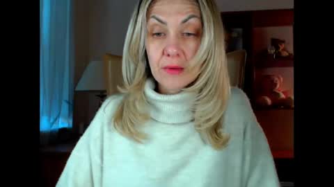 Snapshot of tanya6547 chatting on February 21, 2025, 11:44 am tanya online show from February 21, 2025, 11:44 am