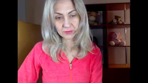 Snapshot of tanya6547 chatting on March 2, 2025, 8:27 am tanya online show from March 2, 2025, 8:27 am