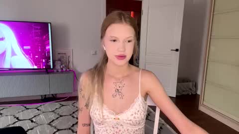 Alisa online show from February 18, 2026, 11:28 am