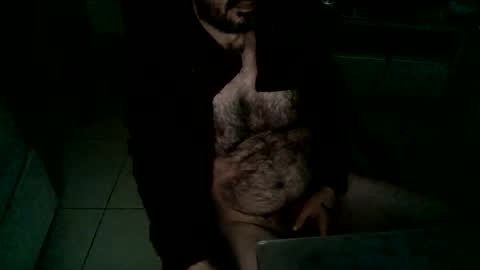 Snapshot of tarado_skype_cam chatting on March 17, 2026, 7:55 am tarado_skype_cam online show from March 17, 2026, 7:55 am