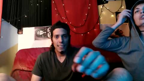 T  J   online show from April 10, 2026, 4:06 am